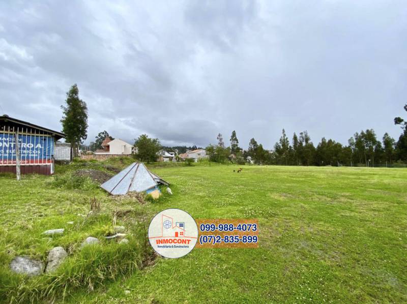 T268 Terreno en venta con licencia urbanística